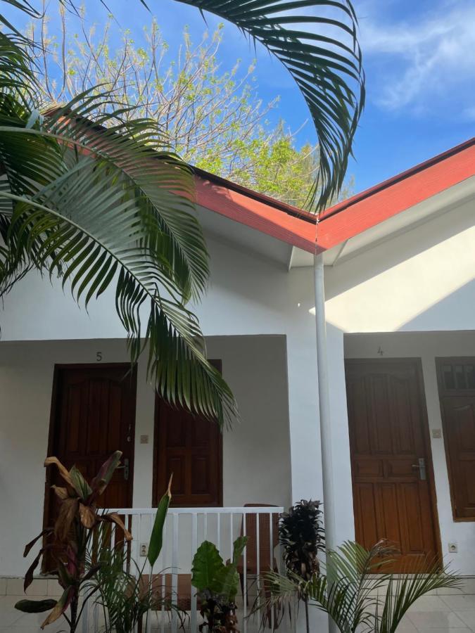 吉利特拉旺安Rumah Side公寓 外观 照片